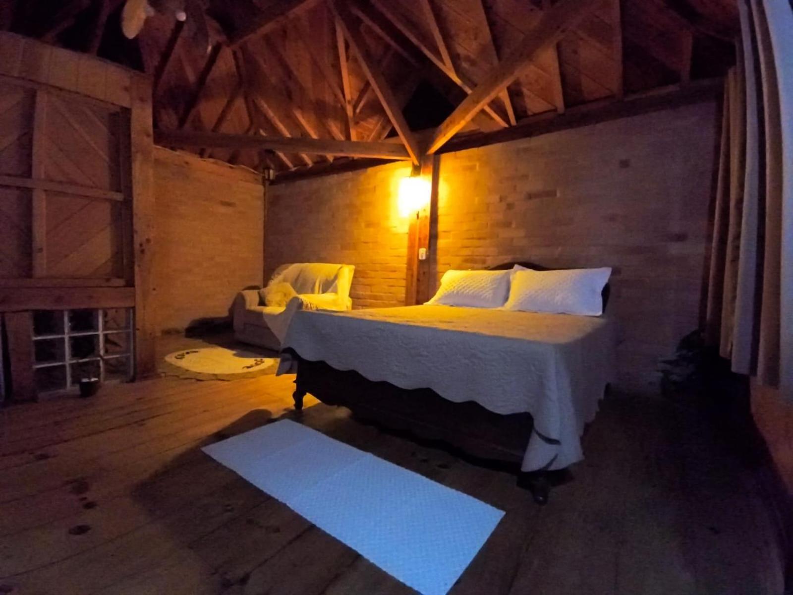 Suite Rustica Aconchego - Com Banheira De Hidromassagem Campos do Jordão Eksteriør bilde