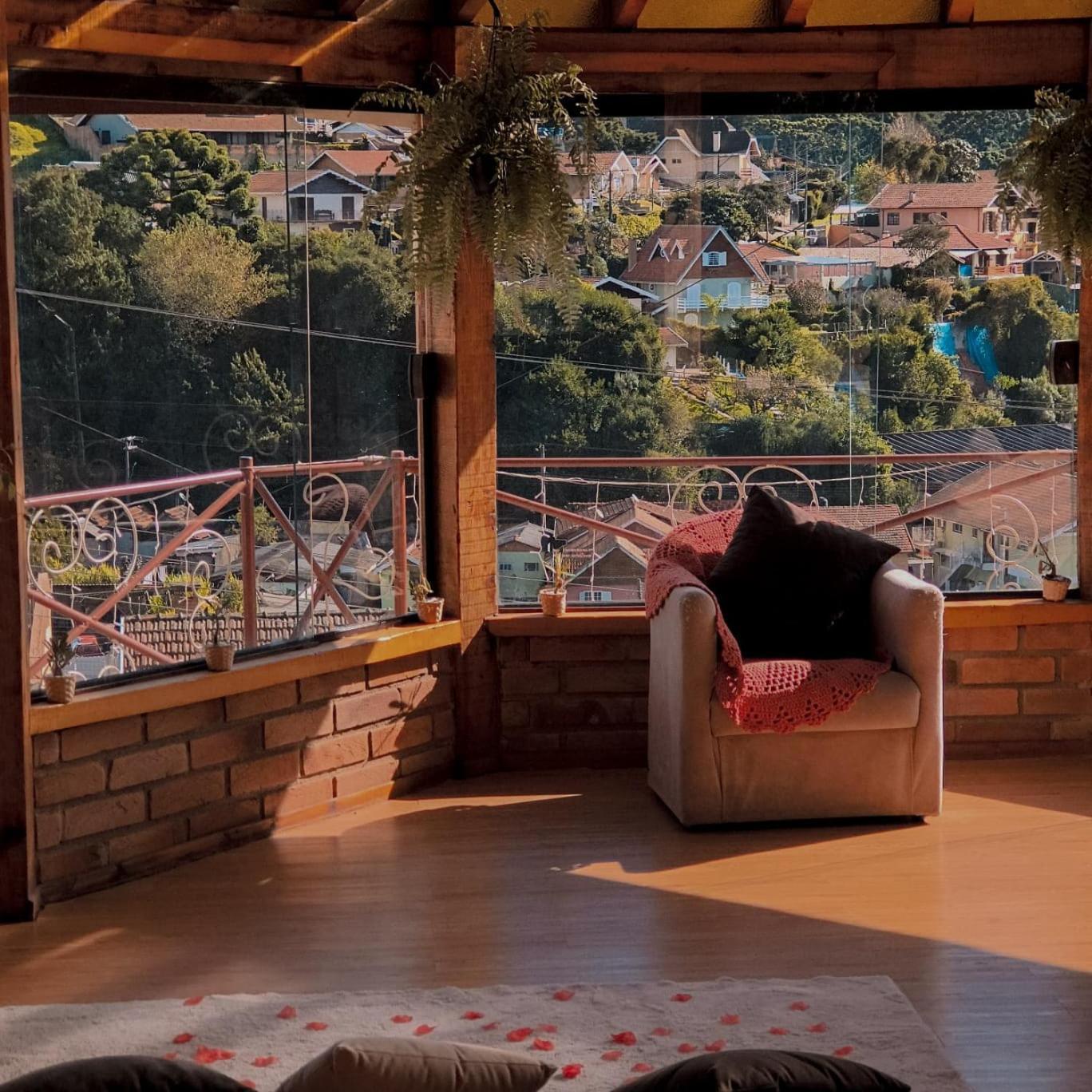 Suite Rustica Aconchego - Com Banheira De Hidromassagem Campos do Jordão Eksteriør bilde